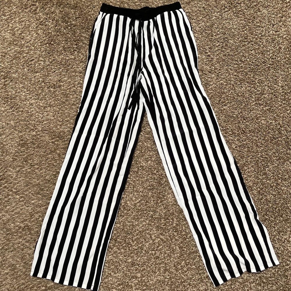 Lightweight Black & White striped pants.